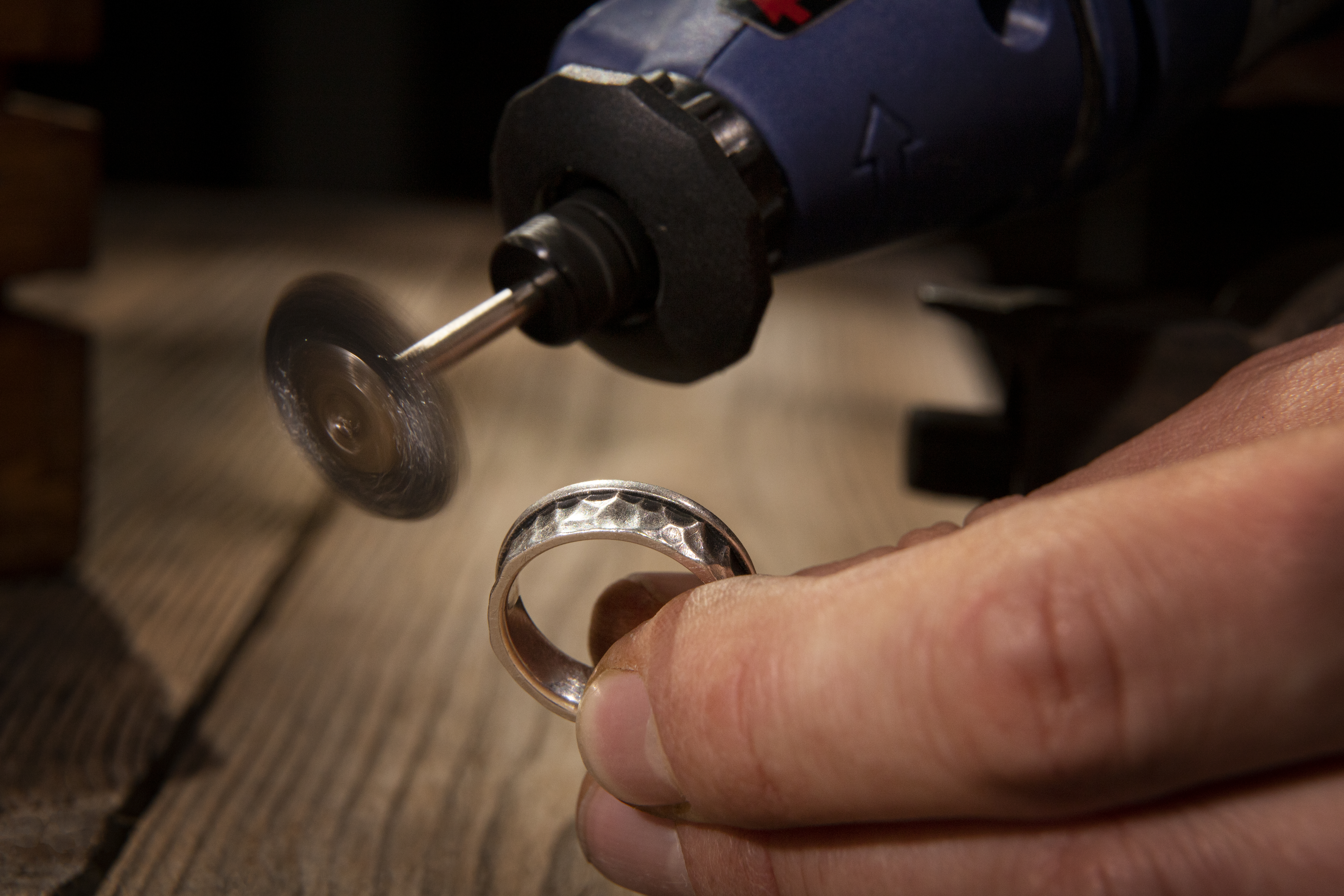 戒指訂做需要多久？