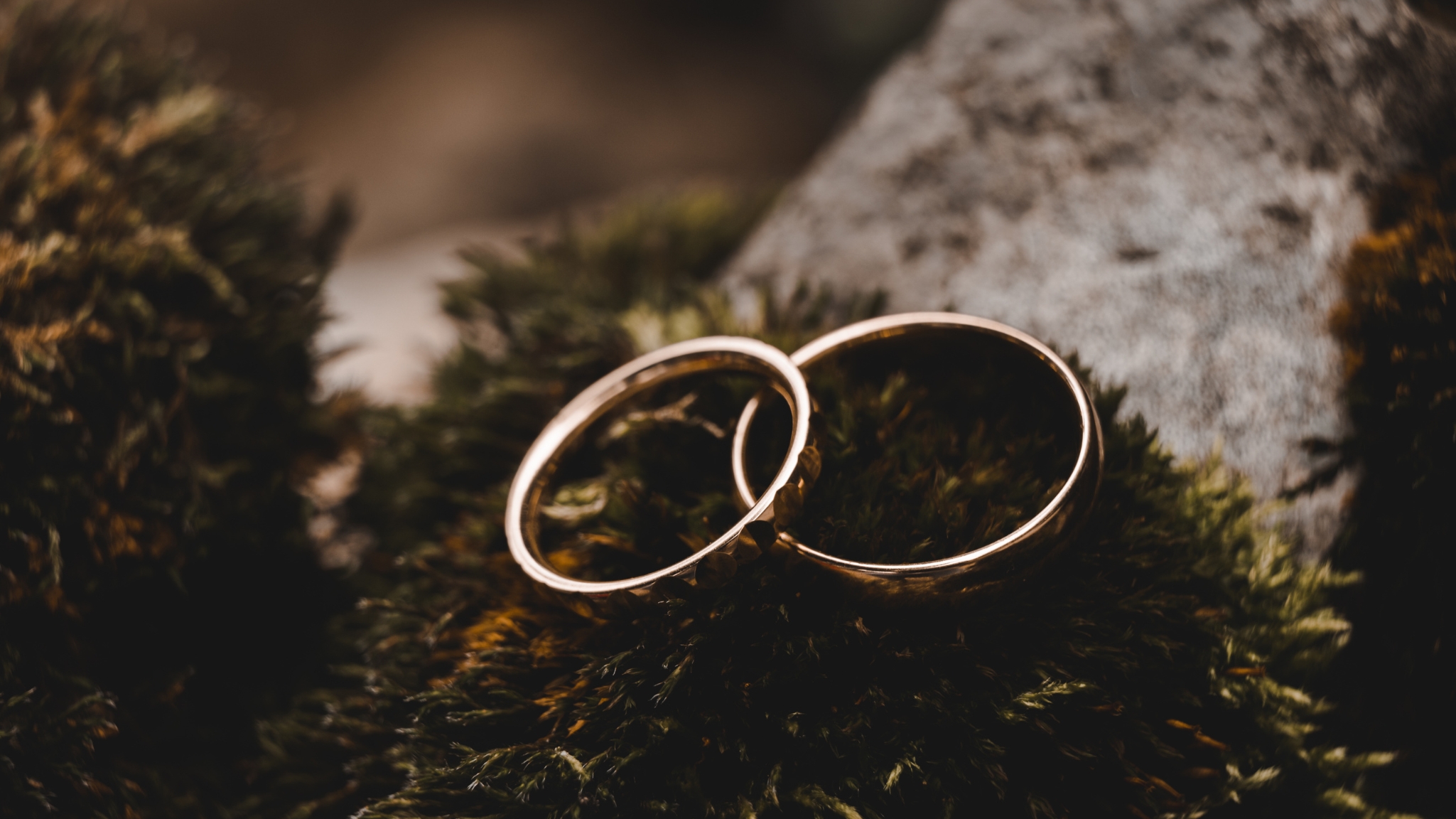 影響結婚對戒誰出錢的關鍵因素